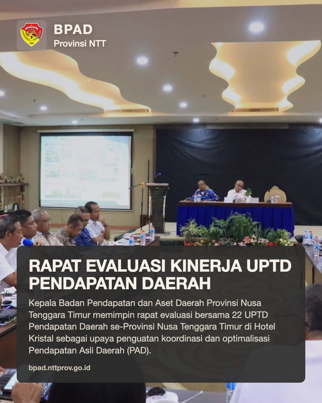 Rapat internal BPAD NTT